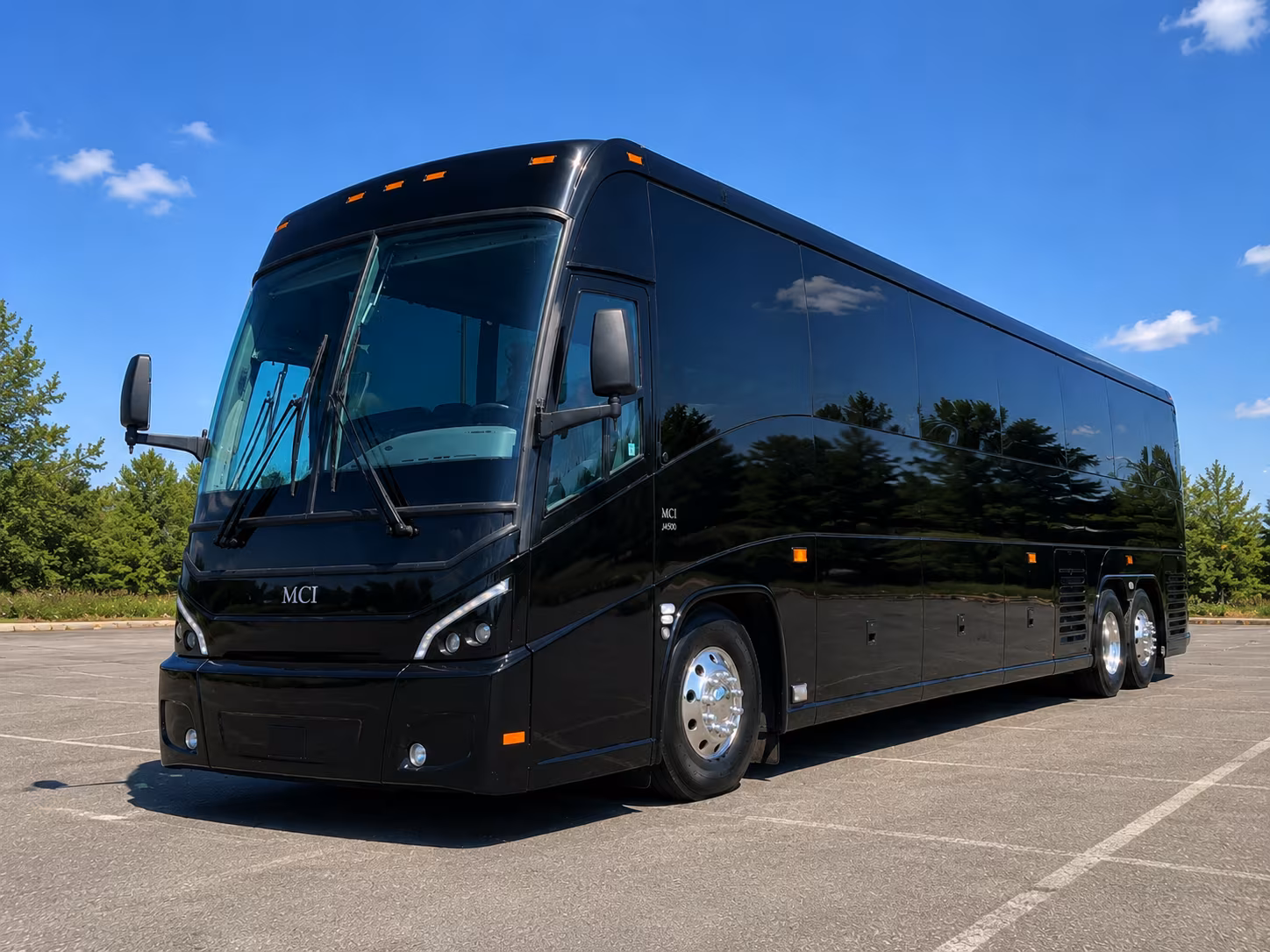shuttle guests between newport beach hotels and your ceremony venue